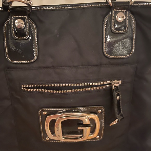 guess wallet in good condition as seen in the photo - Picture 2 of 3